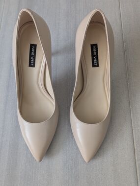 Nine West Women's Tatiana Ivory Leather Pumps NIB